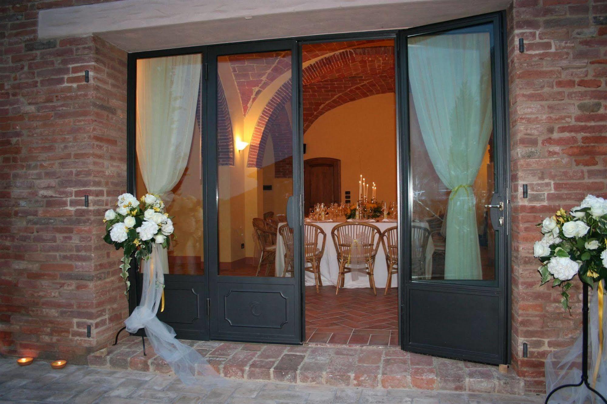 Agriturismo Terra Rossa Valiano Exterior foto