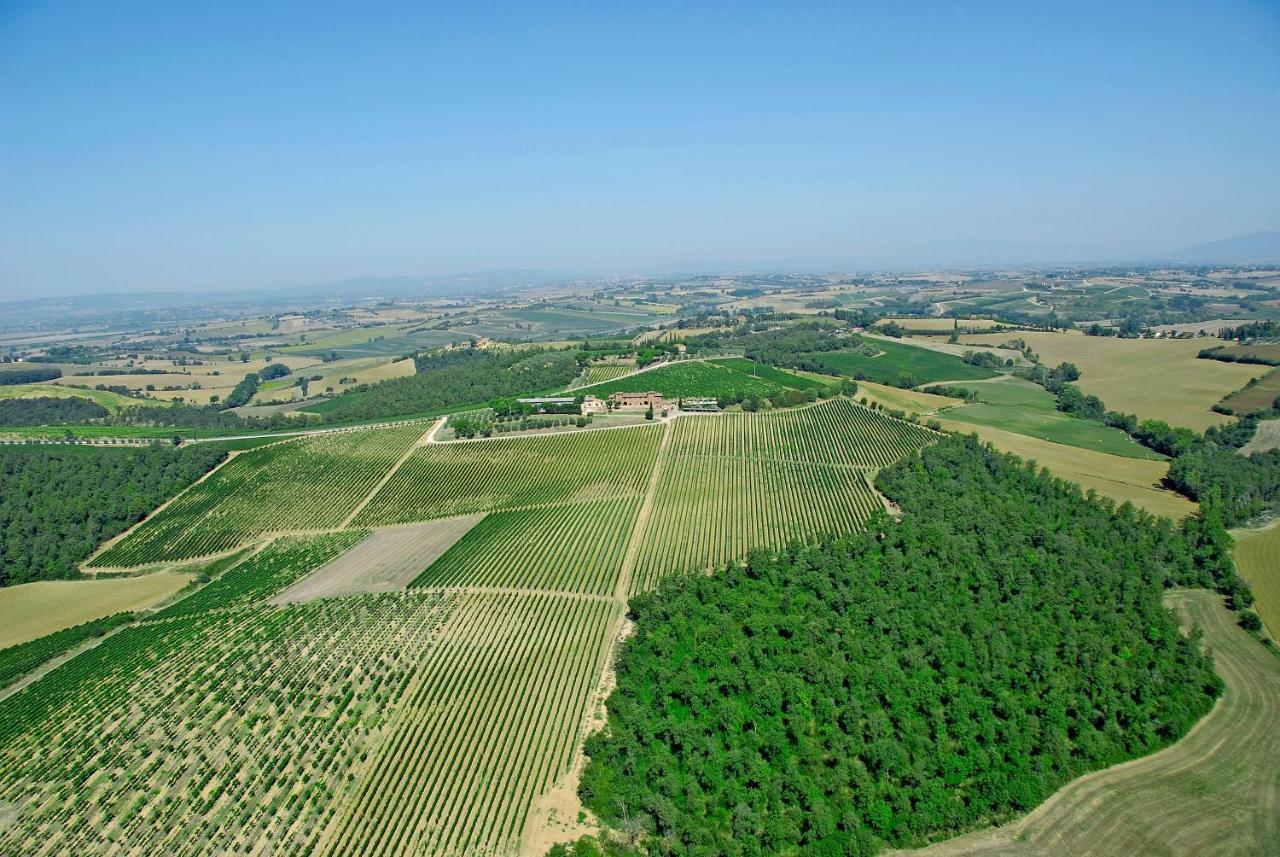 Agriturismo Terra Rossa Valiano Exterior foto
