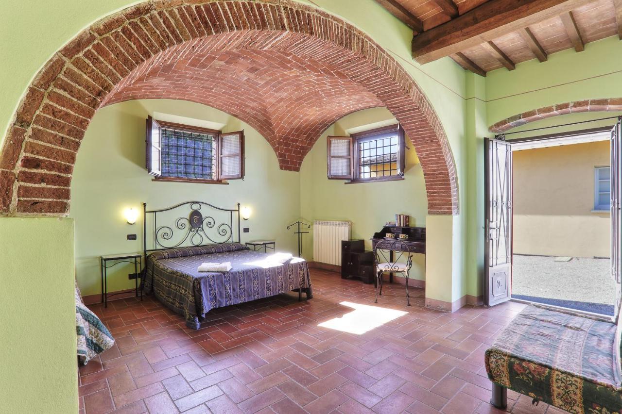 Agriturismo Terra Rossa Valiano Habitación foto